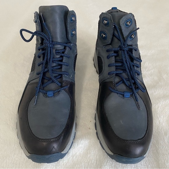 JOHNSTON & MURPHY • Men’s Boot • Waterproof - Picture 2 of 12